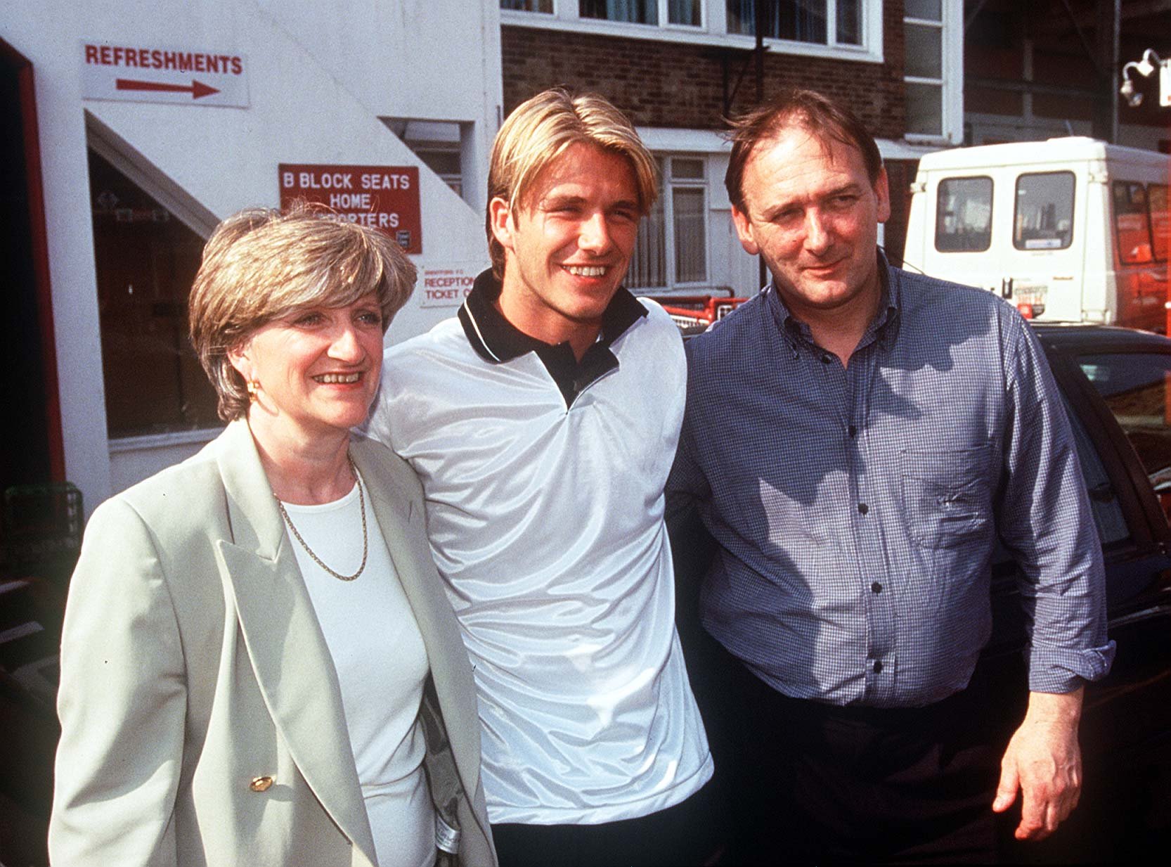David with his parents Ted and Sandra in 1998