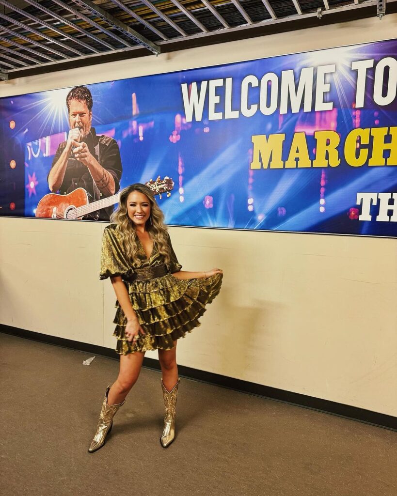 Blake Shelton's tour partner Emily Ann Roberts gushed over how much fun she's having on the Back To The Honky Tonk Tour in a new Instagram post