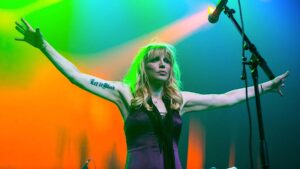 Courtney Love to Reflect on Her Career in BBC Series
