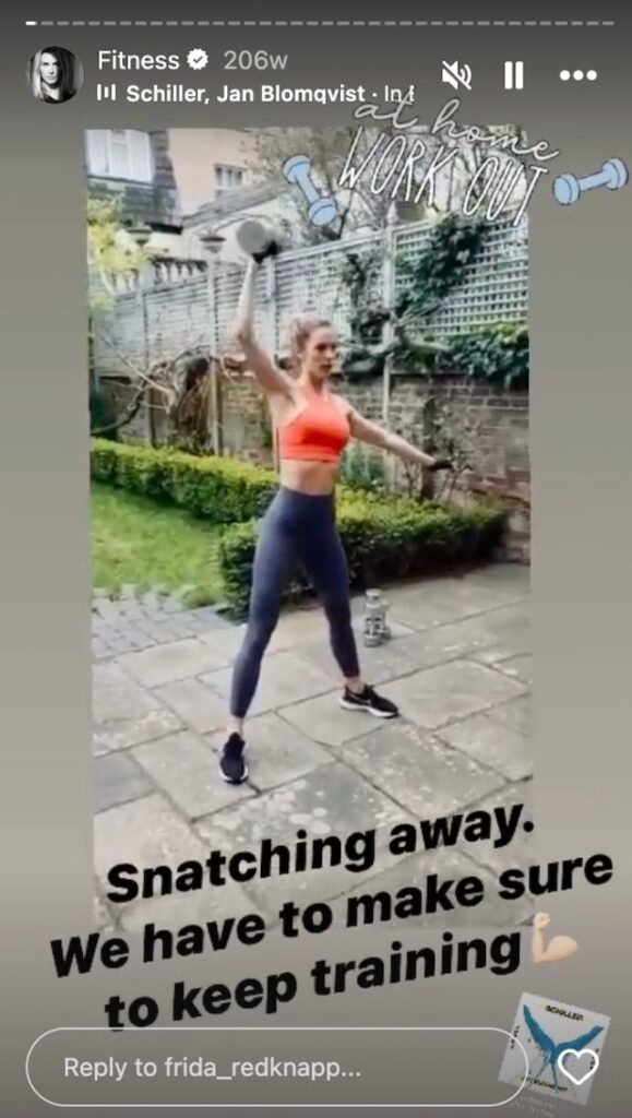 Frida Redknapp in Two-Piece Workout Gear Eats an "Apple a Day"