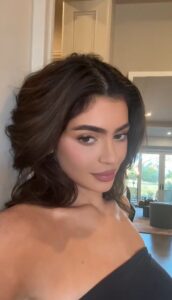 Kylie Jenner showed off her thick and dark eyebrows in a new TikTok video