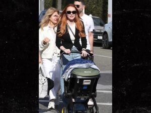 lindsay lohan with family and baby