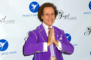 Richard Simmons Posts Concerning "I Am Dying" Message — Best Life