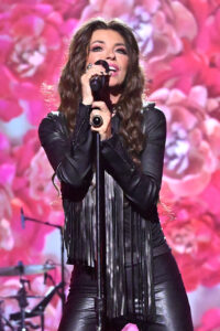 Shania Twain posted a new video from her Vegas residency