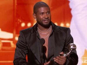 Usher Delivers Emotional Acceptance Speech at NAACP Image Awards