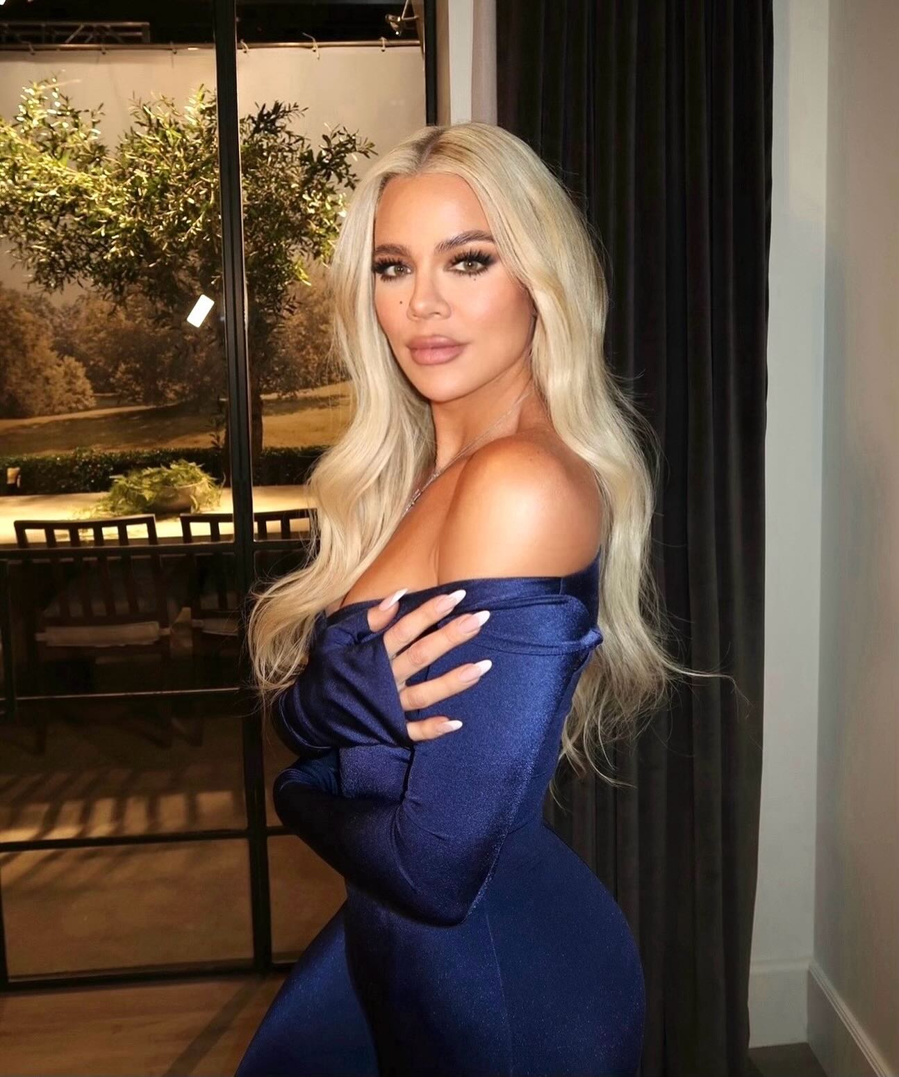 Khloe revealed that her hair is no longer the platinum blonde fans are used to
