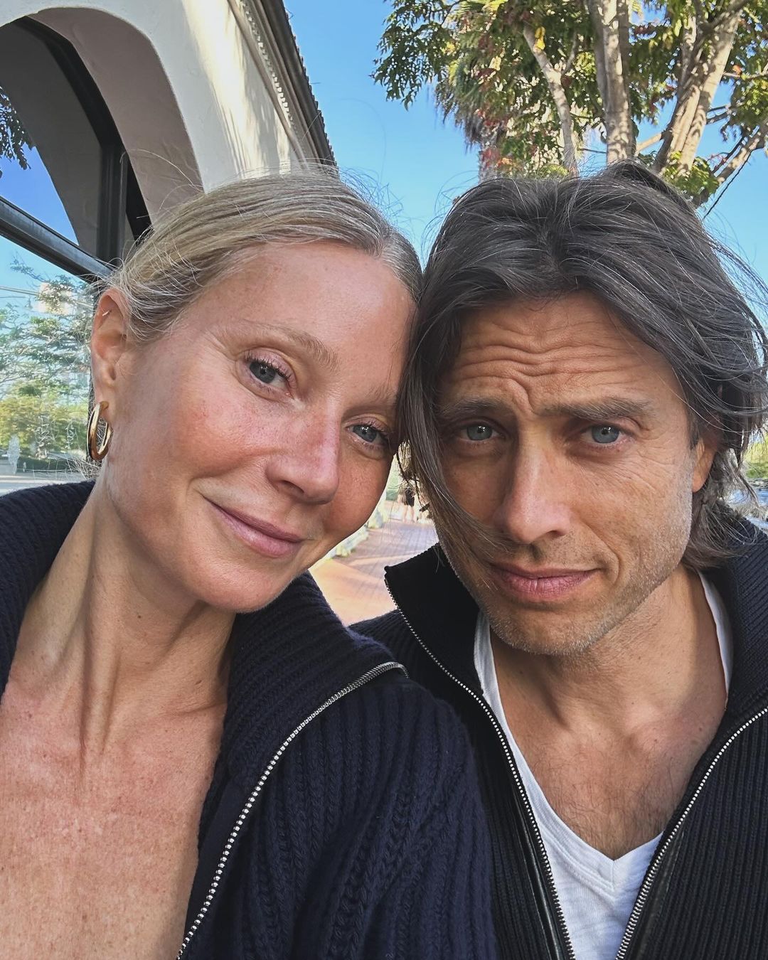 Gwyneth went on to marry, writer, director, and producer, Brad Falchuk