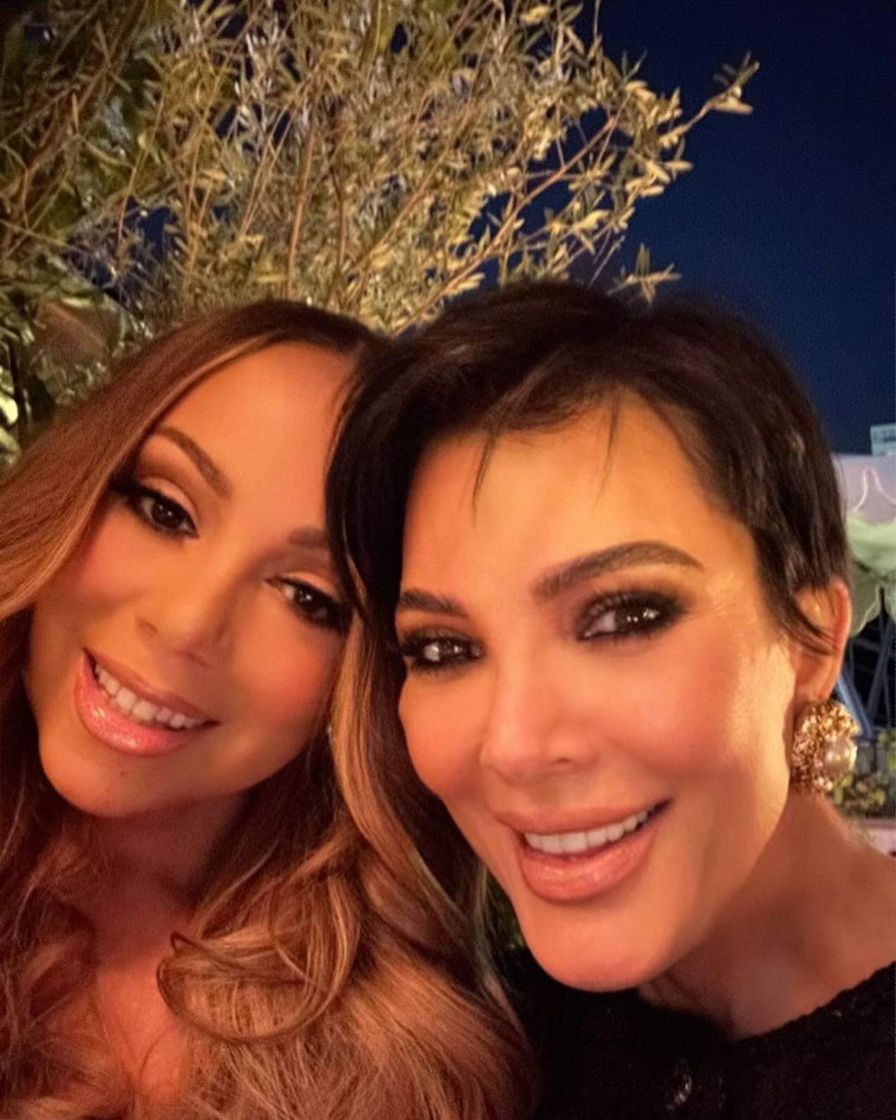 The momager's followers also begged her to stop using filters as she posed with Mariah Carey