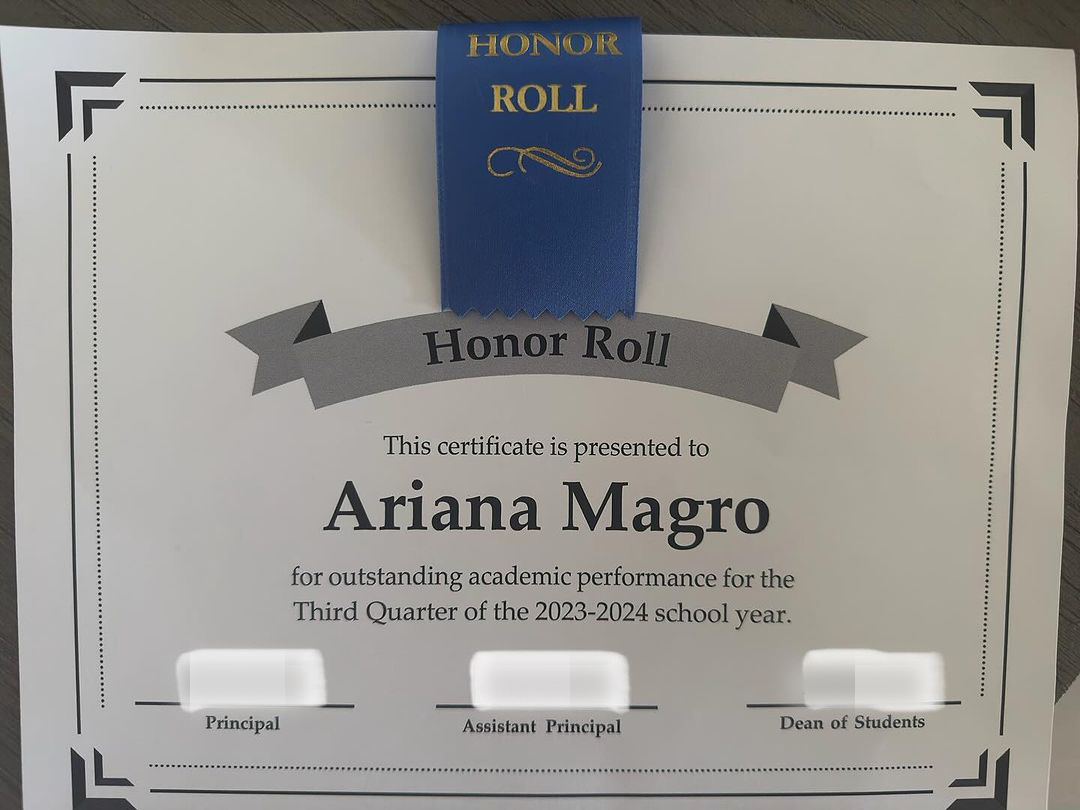 Ronnie completed the sentimental post with an up-close shot of Ariana's Honor Roll certificate