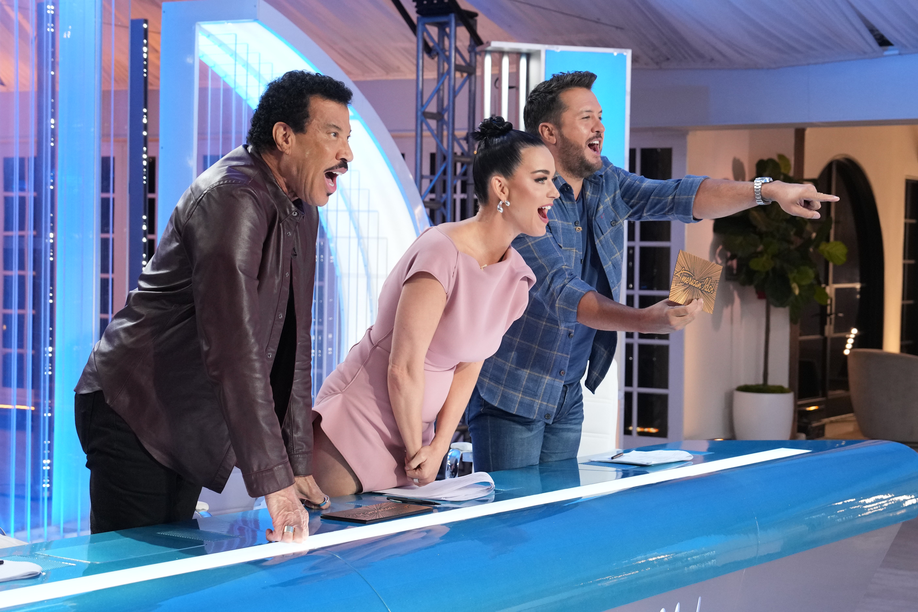 Luke Bryan, Katy, and Lionel Richie are the judges on American Idol