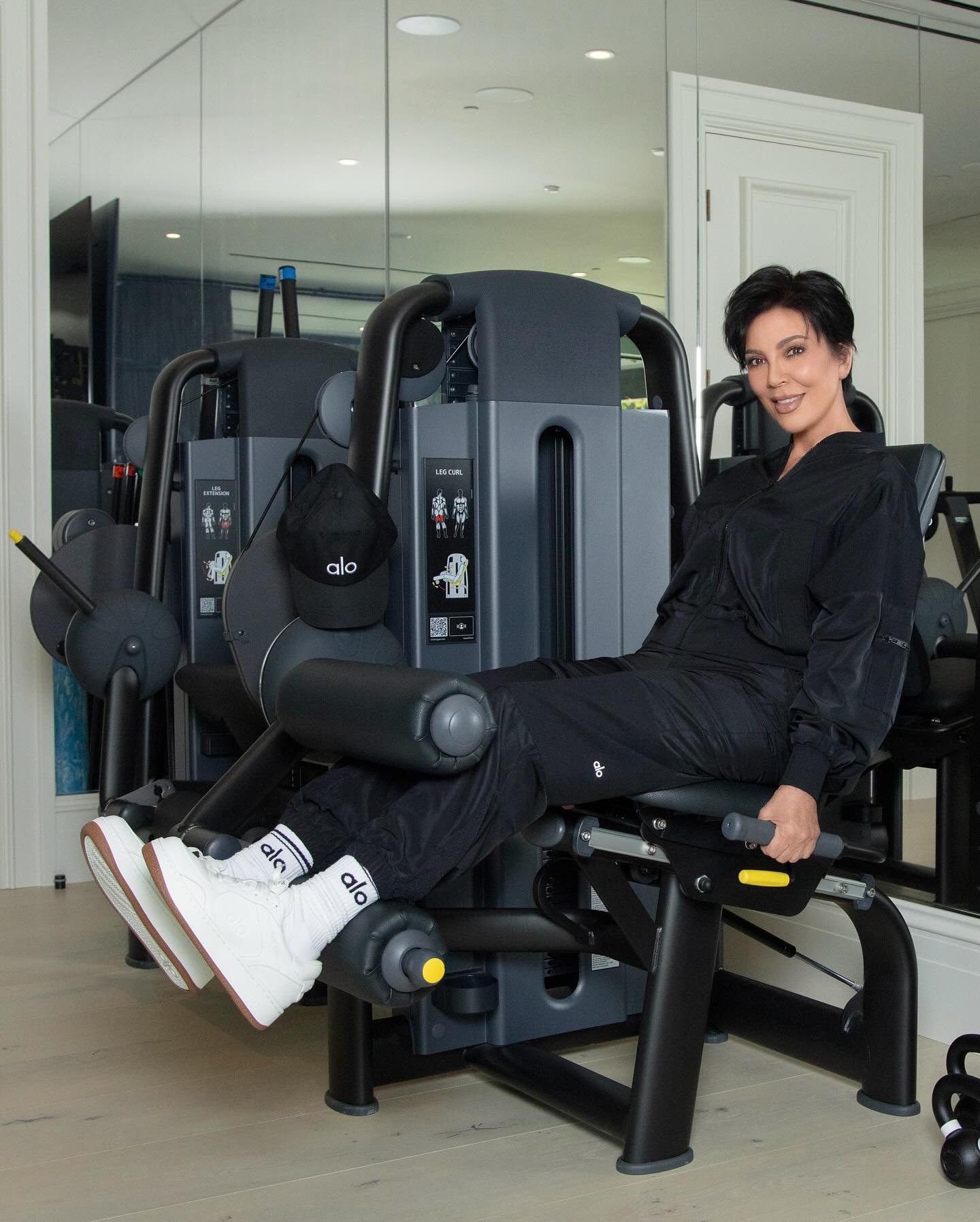 Fans warned Kris of losing too much weight after she posed in Alo activewear