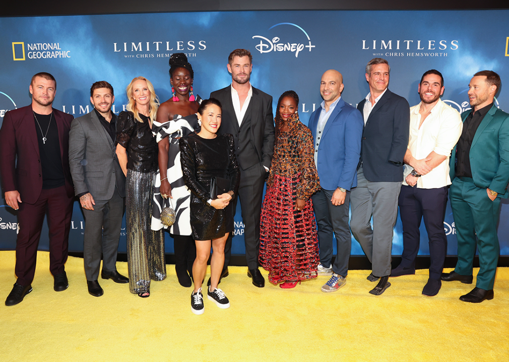 Cast portrait at "Limitless" premiere with Chris Hemsworth.