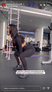Anna Trincher in Two-Piece Workout Gear is "Going With My Thoughts" During Squats