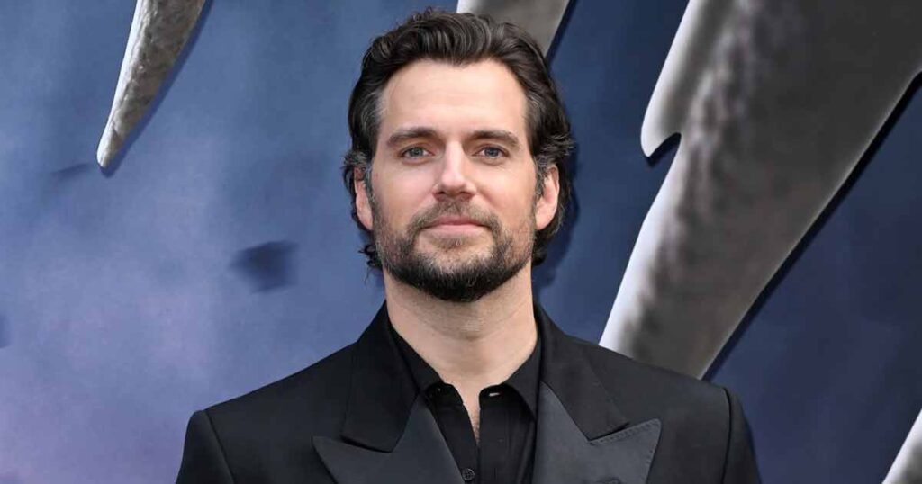 Here's What The Netizens Think About Henry Cavill As Wolverine In This Fan Art