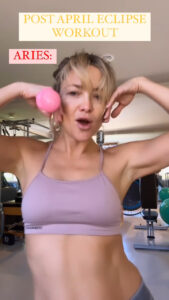 Kate Hudson showed off her dance movies in a sports bra and pants