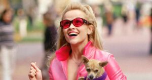Reese Witherspoon Teams Up With 'Gossip Girl' Producers For "Legally Blonde" Franchise Reboot