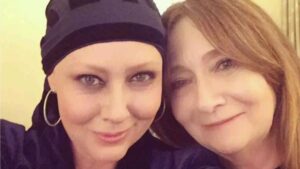 Beverley Hills 90210 alum Shannen Doherty made an emotional confession on her podcast on Monday