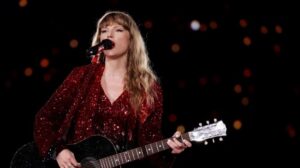 Taylor Swift Stuns With Surprise Double Album Release