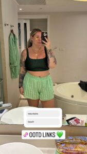 Kailyn Lowry showed off her tattoos in a new photo