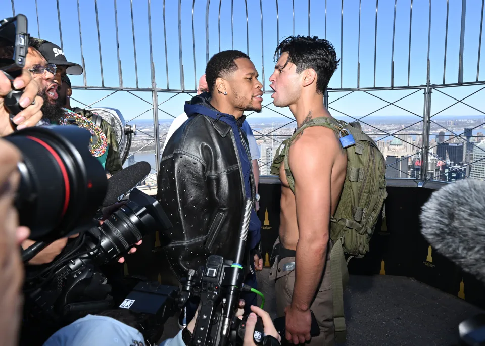 Haney and Garcia facing off at the top of the Empire State Building