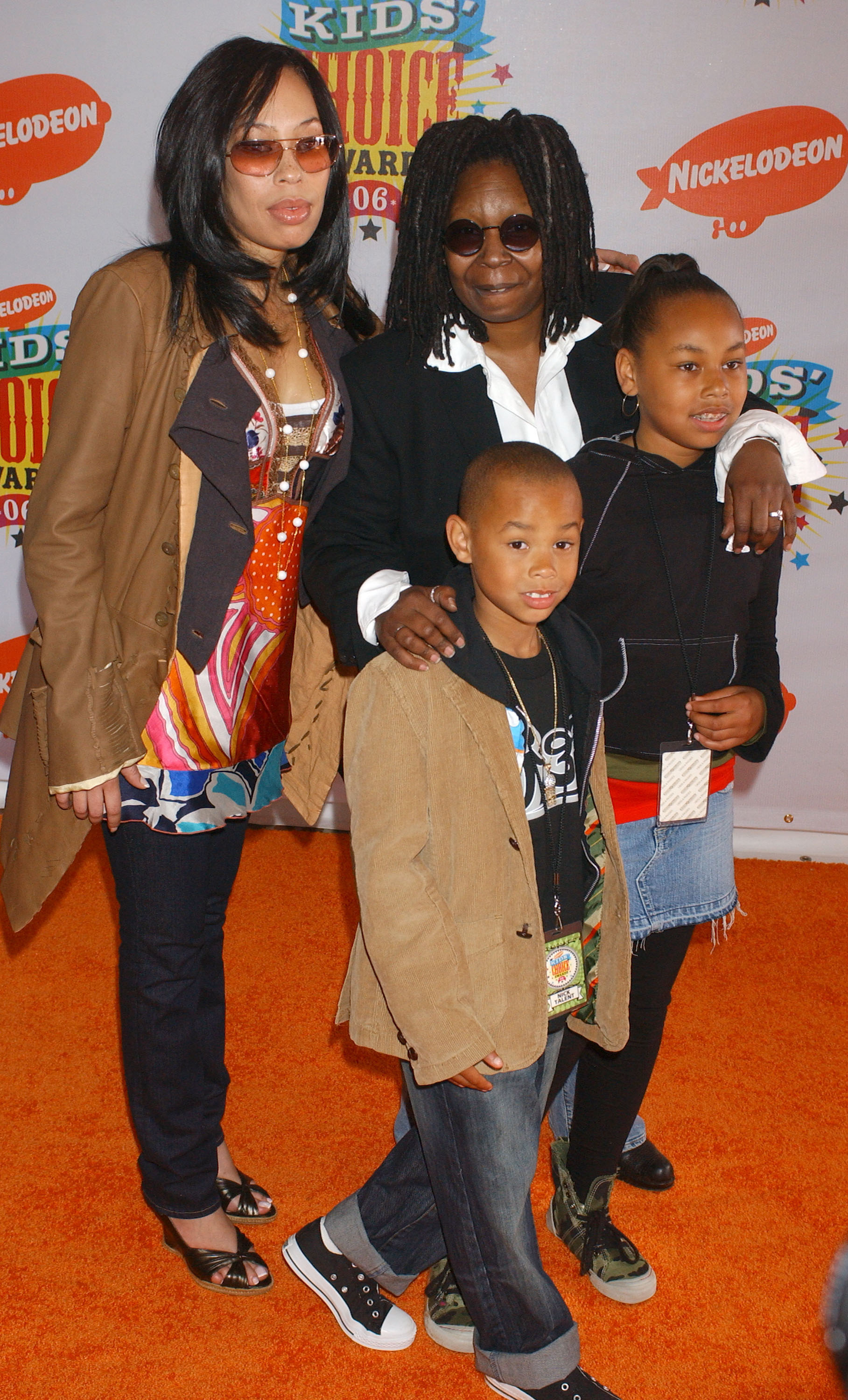 Alex Martin, Whoopi Goldberg and family during Nickelodeon’s 19th Annual Kids’ Choice Awards