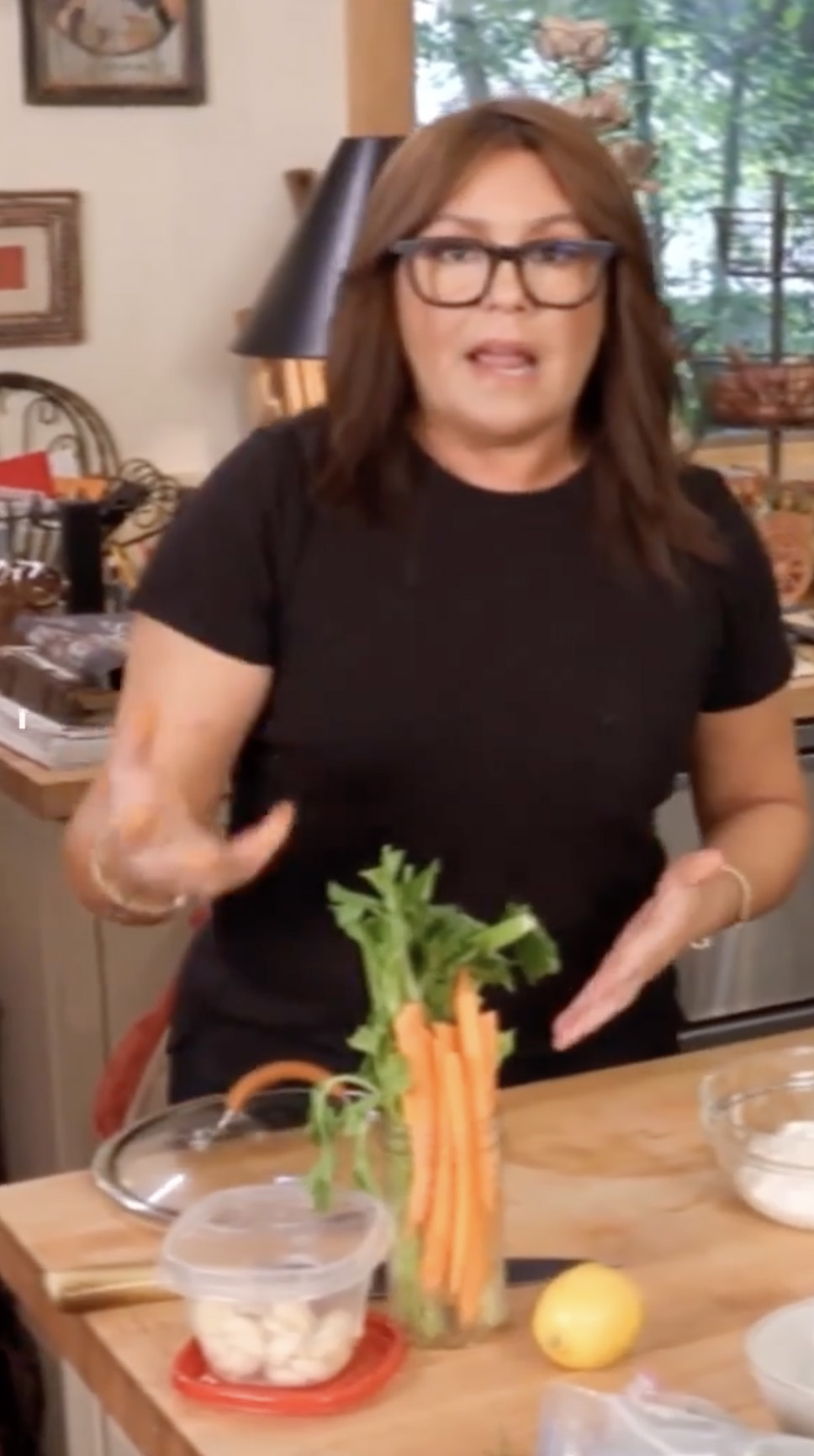 Rachael promoted her new show, Meals in Minutes