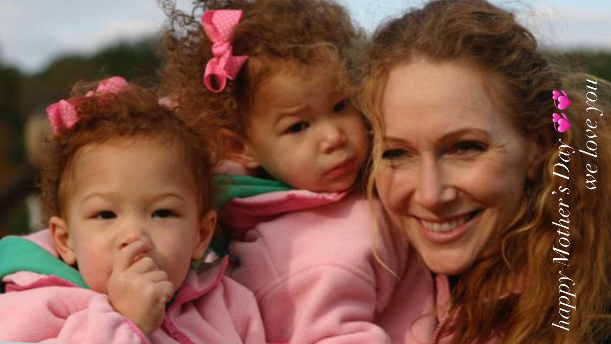 Sophia shared a throwback photo of herself and Isabella as toddlers with their mother