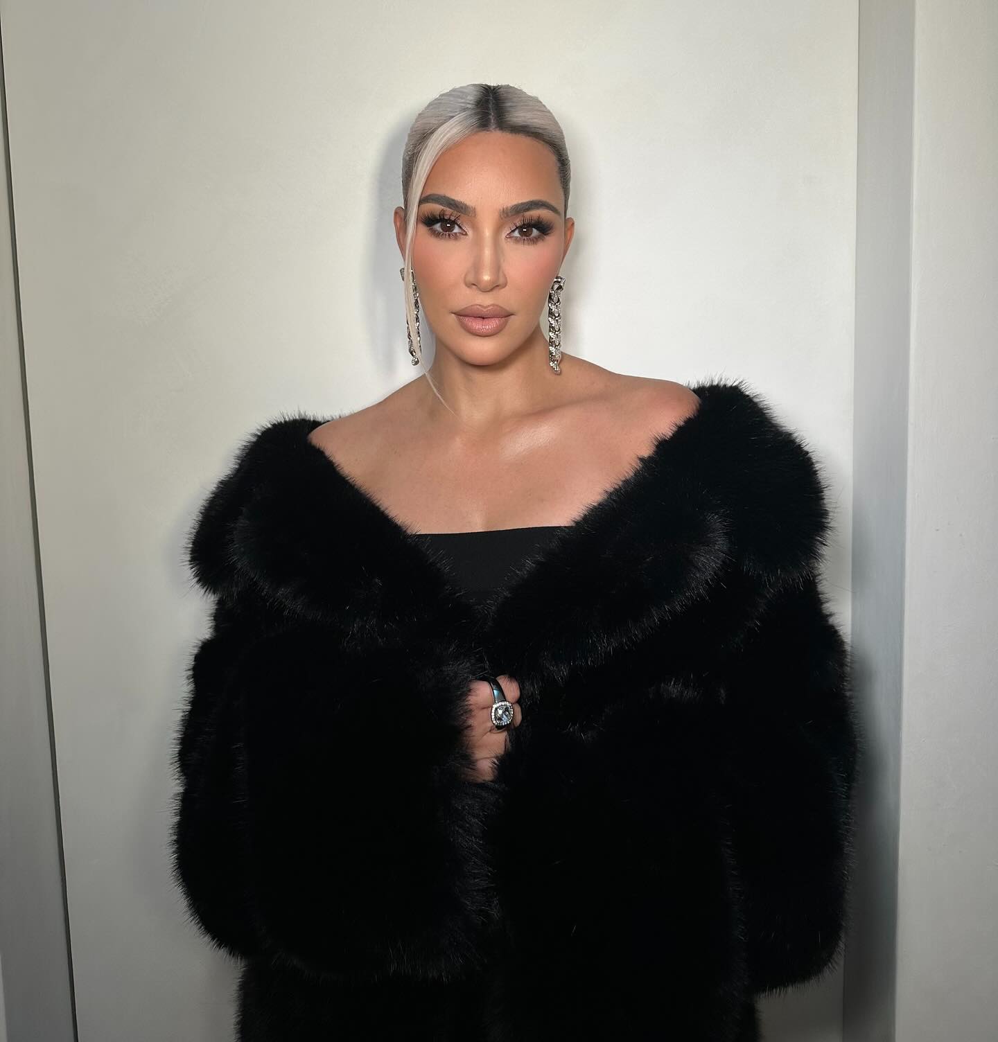 Kim first revealed her platinum look last month, and was instantly panned by fans