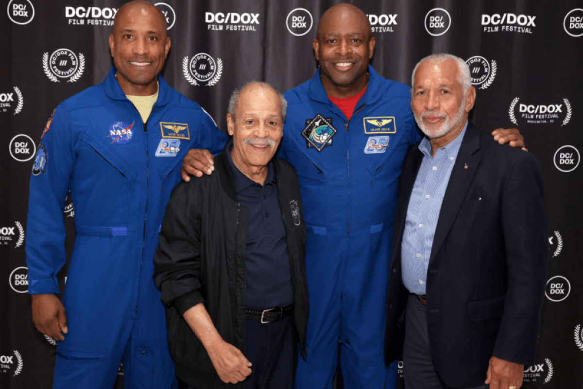 ed-dwight-history-making-astronaut-candidate-finally-travels-to-space-at-age-90