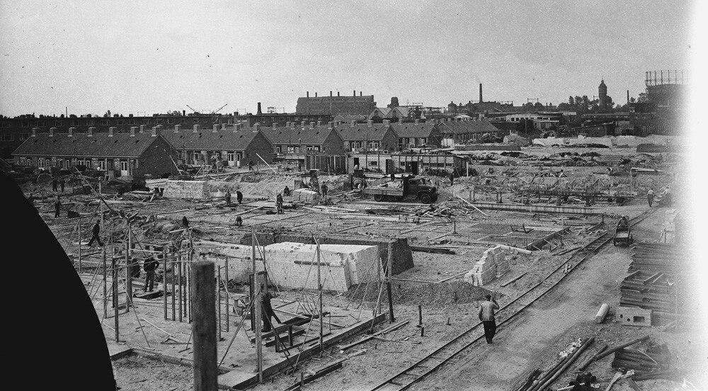 Rebuilding site on 19 May 1947