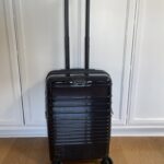 Béis The 21-Inch Carry-On Roller Suitcase Review