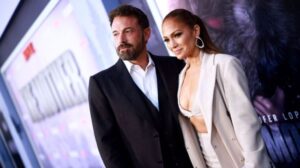 ben affleck and jennifer lopez at her movie premiere