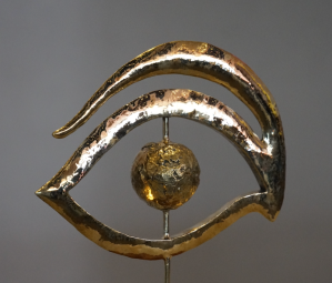 The L'Oeil d'or (Golden Eye) trophy