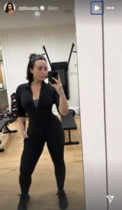Demi Lovato showed off their curvy figure while posing in workout gear