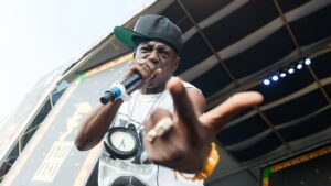 Flavor Flav Pledges Support to US Women's Water Polo Team
