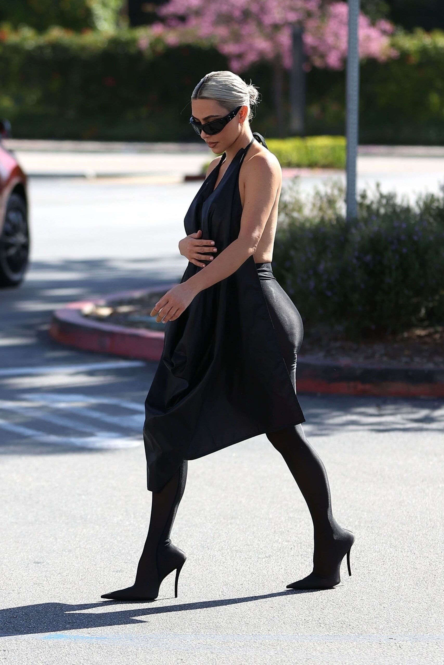 Kim Kardashian fans say she ‘literally looks like Bianca Censori’ as ...