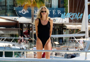 Mick Schumacher's partner Laila Hasanovic stunned on a yacht