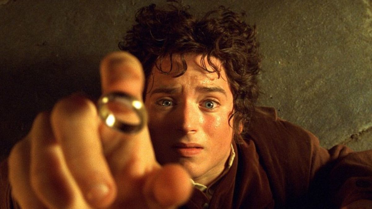 Frodo in Lord of the Rings: The Fellowship of the Ring - new The Lord of the Rings movies are coming in 2026 with Peter Jackson