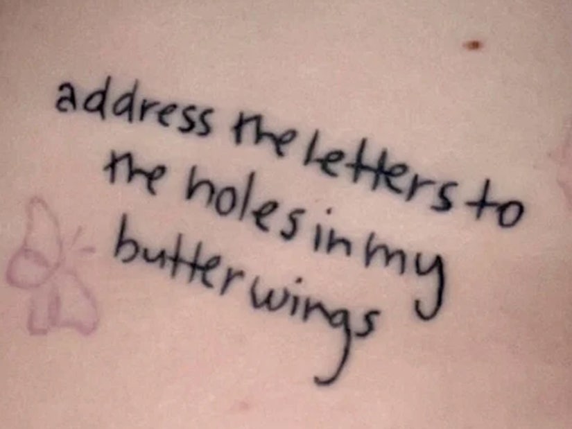 Olivia Rodrigo Has Perfect Reaction to Fan with Misspelled Song Lyric Tattooed on Body