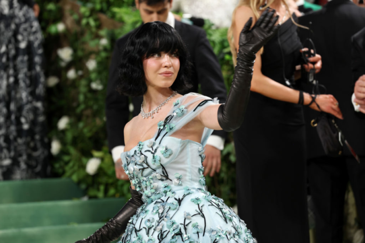 Sydney Sweeney Sheds Iconic Blonde Locks At 2024 Met Gala - Cirrkus News