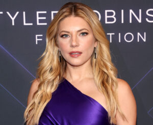 Vikings Star Katheryn Winnick In Workout Gear Does Boxing Exercises — Celebwell