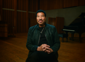 Lionel Richie interviewed in the room where he recorded 'We Are the World'