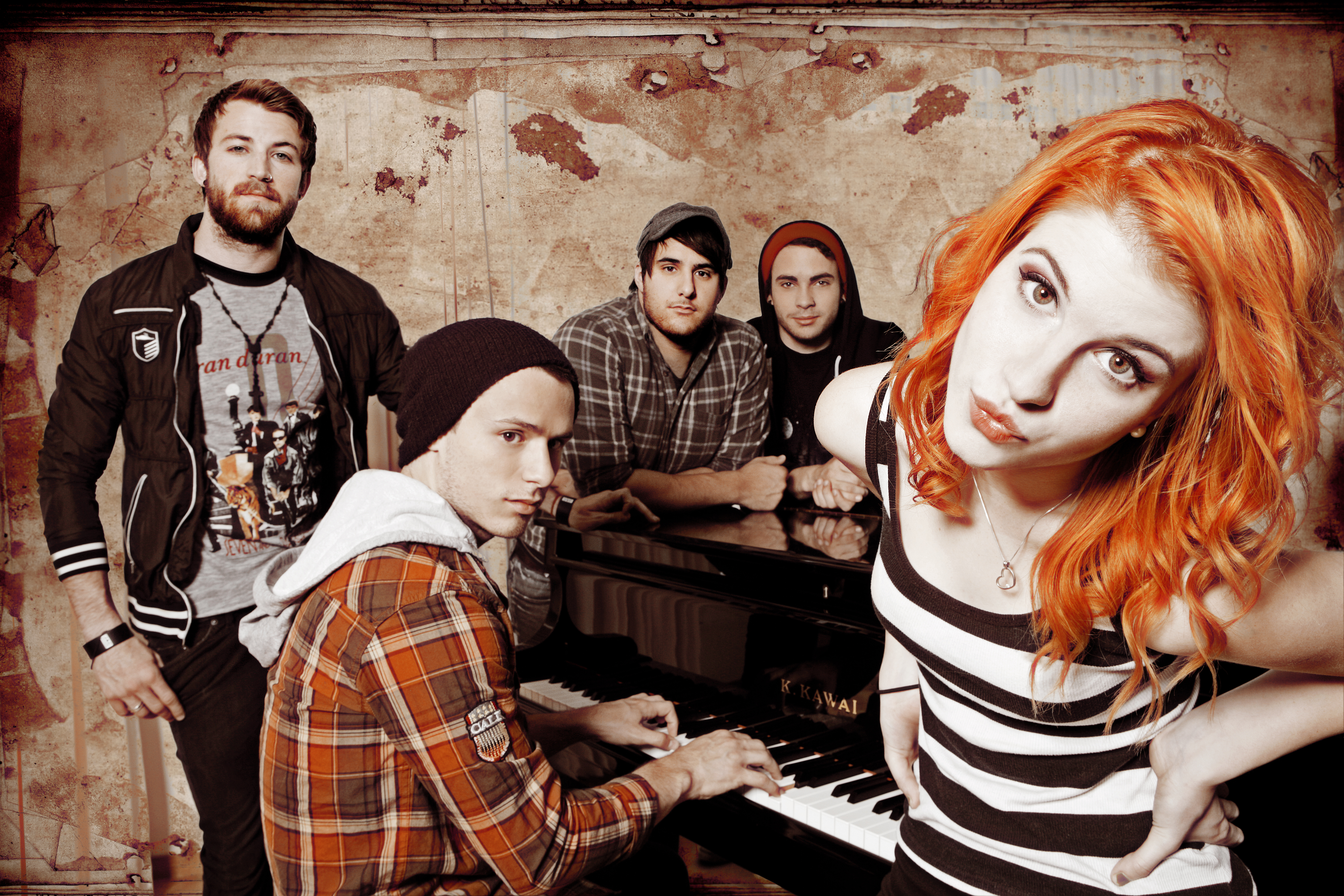 Paramore is in the UK in the days preceding Download Festival