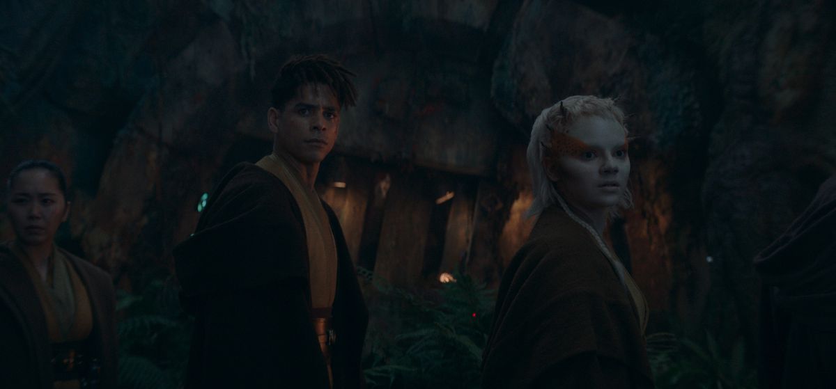 Charlie Barnett and Dafne Keen wearing Jedi robes and looking toward the Camera in Star Wars: The Acolyte