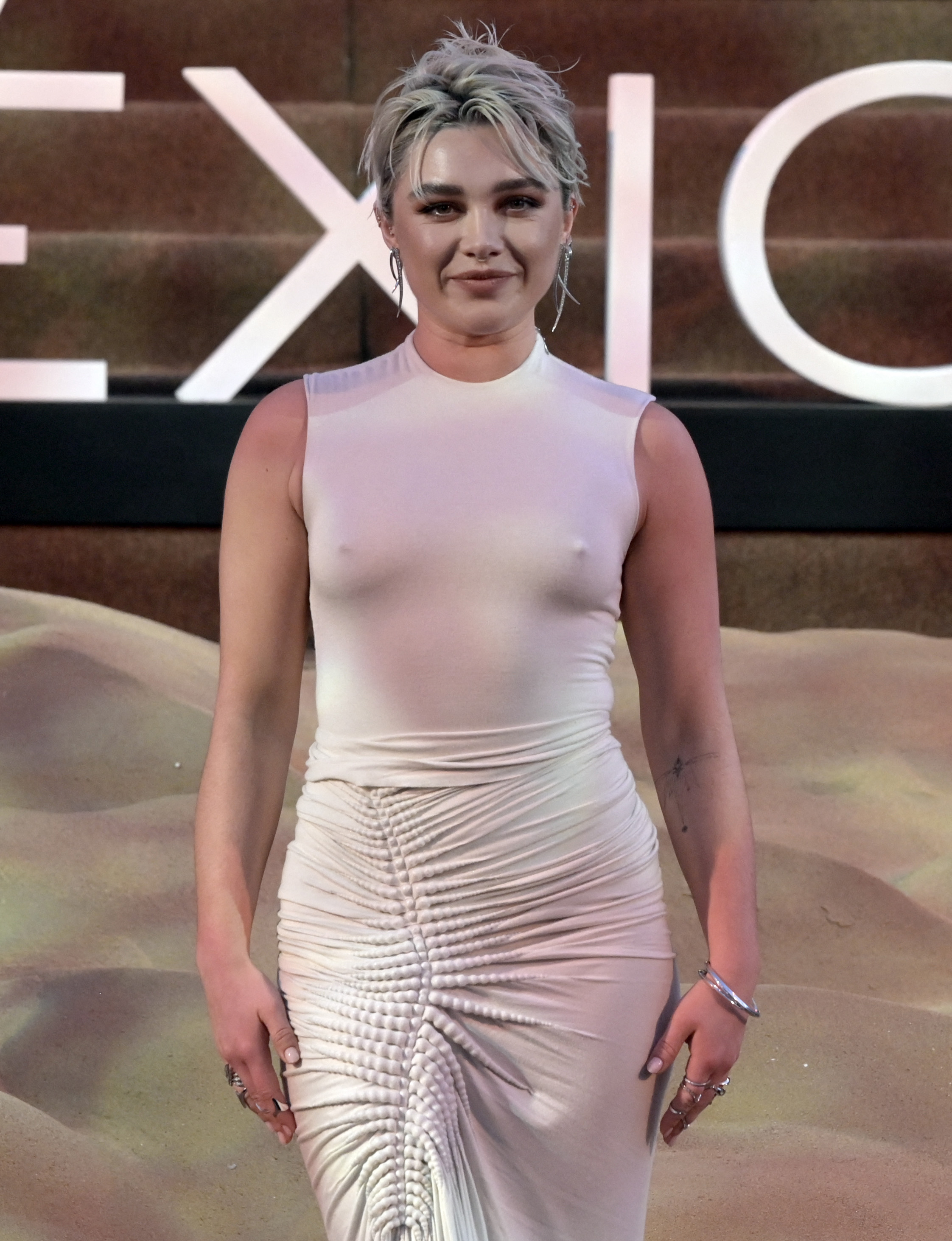 Celebs including Florence Pugh are turning their backs on the pushed-up, plastic era to go au naturel