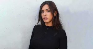 Kanye West's Wife Bianca Censori Flashes Her B*tt During Yeezy Meeting!