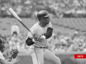 Giants Legend Willie Mays Dead At 93