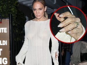 J Lo Wearing Her Wedding Ring As Marital House Up for Sale