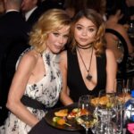 Julie Bowen and Sarah Hyland attend The 22nd Annual Critics' Choice Awards in 2016.