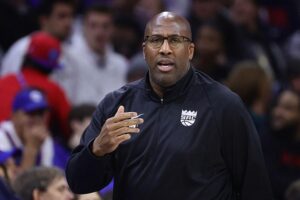 Mike Brown Just Doubled His Coaching Salary For The Next Three Seasons